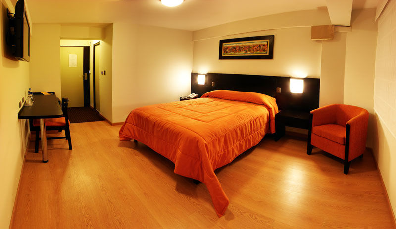 Hotel Britania Miraflores Lima Zimmer foto